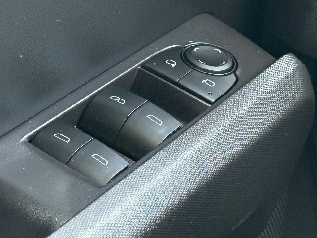 Used 2023 Chevrolet Colorado Trail Boss w/ LPO, Skid Plate Package AWD/4WD image 18
