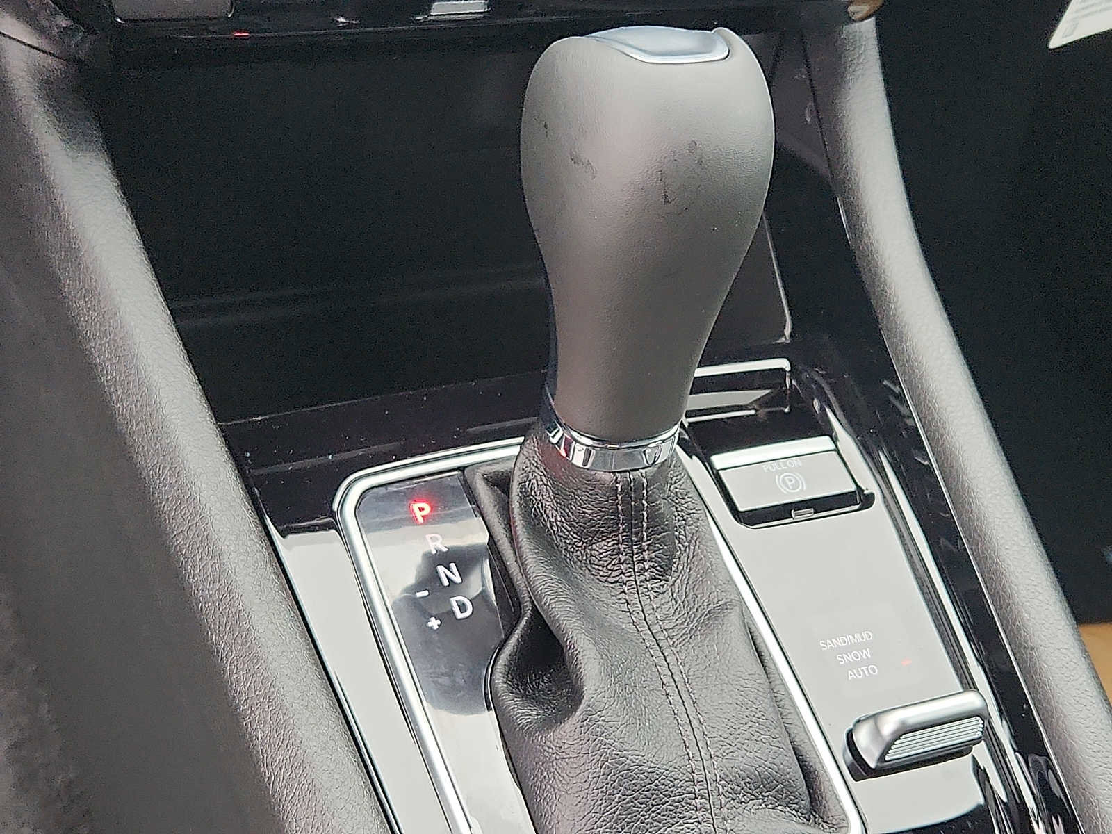 New 2026 Jeep Compass Limited image 10