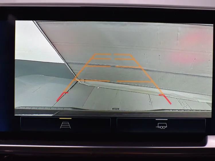 Used 2023 Chevrolet Silverado 1500 LT image 31