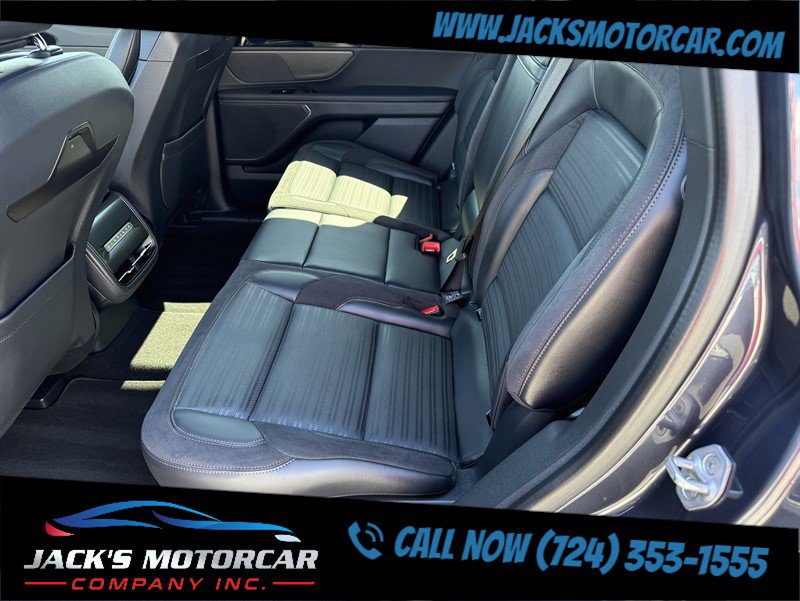 Used 2024 Lincoln Nautilus Reserve w/ Jet Appearance Package (87T) image 28