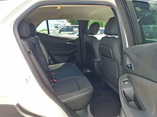 Used 2023 Buick Encore GX Select w/ Safety Package II AWD/4WD image 24