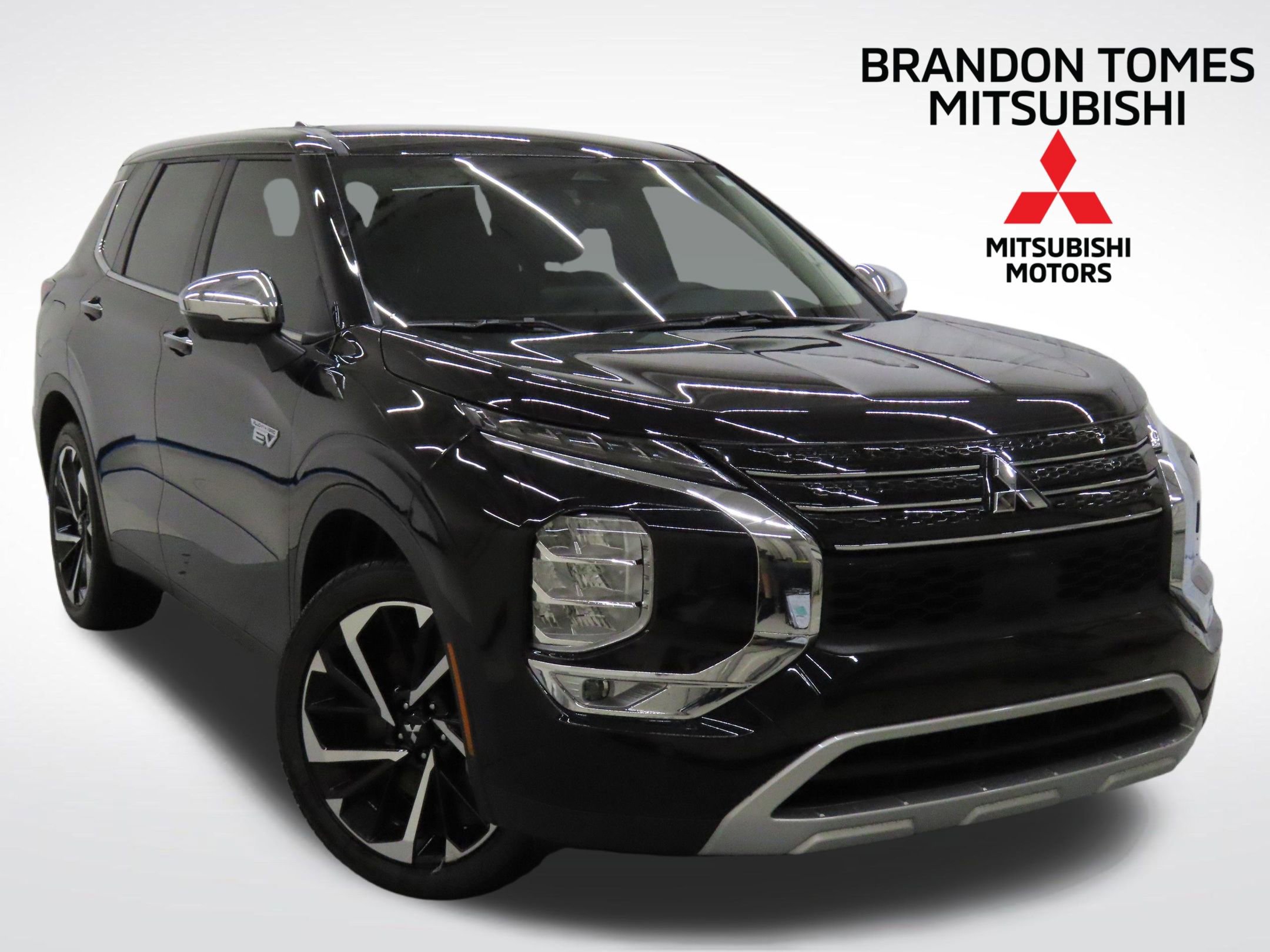 New 2025 Mitsubishi Outlander SE