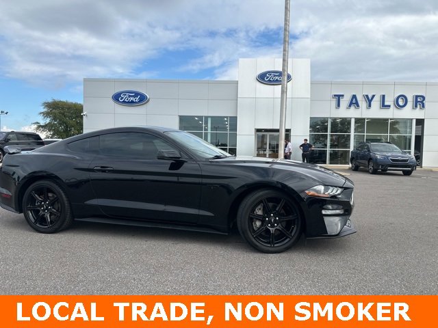 Used 2018 Ford Mustang GT Premium w/ Black Accent Package video 1