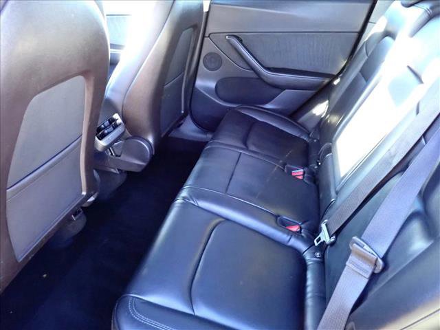 Used 2020 Tesla Model Y Long Range image 8