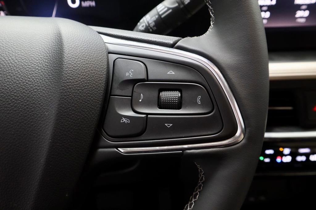 Used 2024 Buick Encore GX Avenir w/ Avenir Technology Package FWD image 30