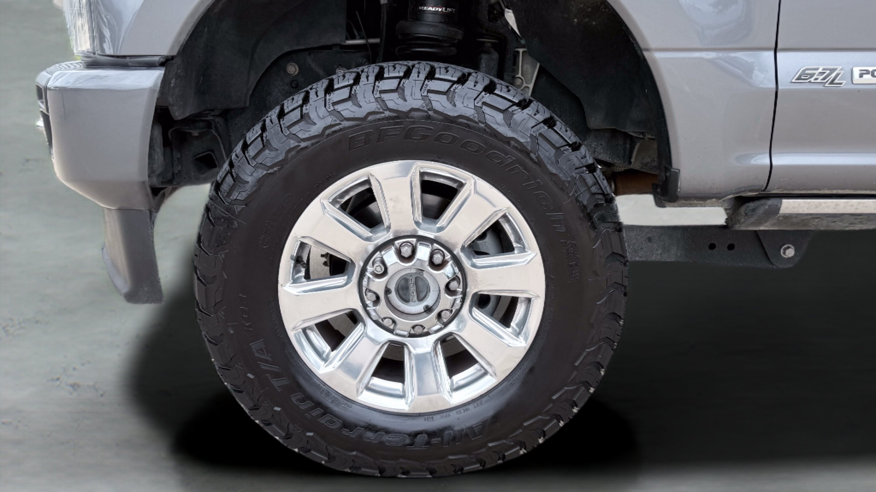 Used 2022 Ford F250 Platinum AWD/4WD image 9