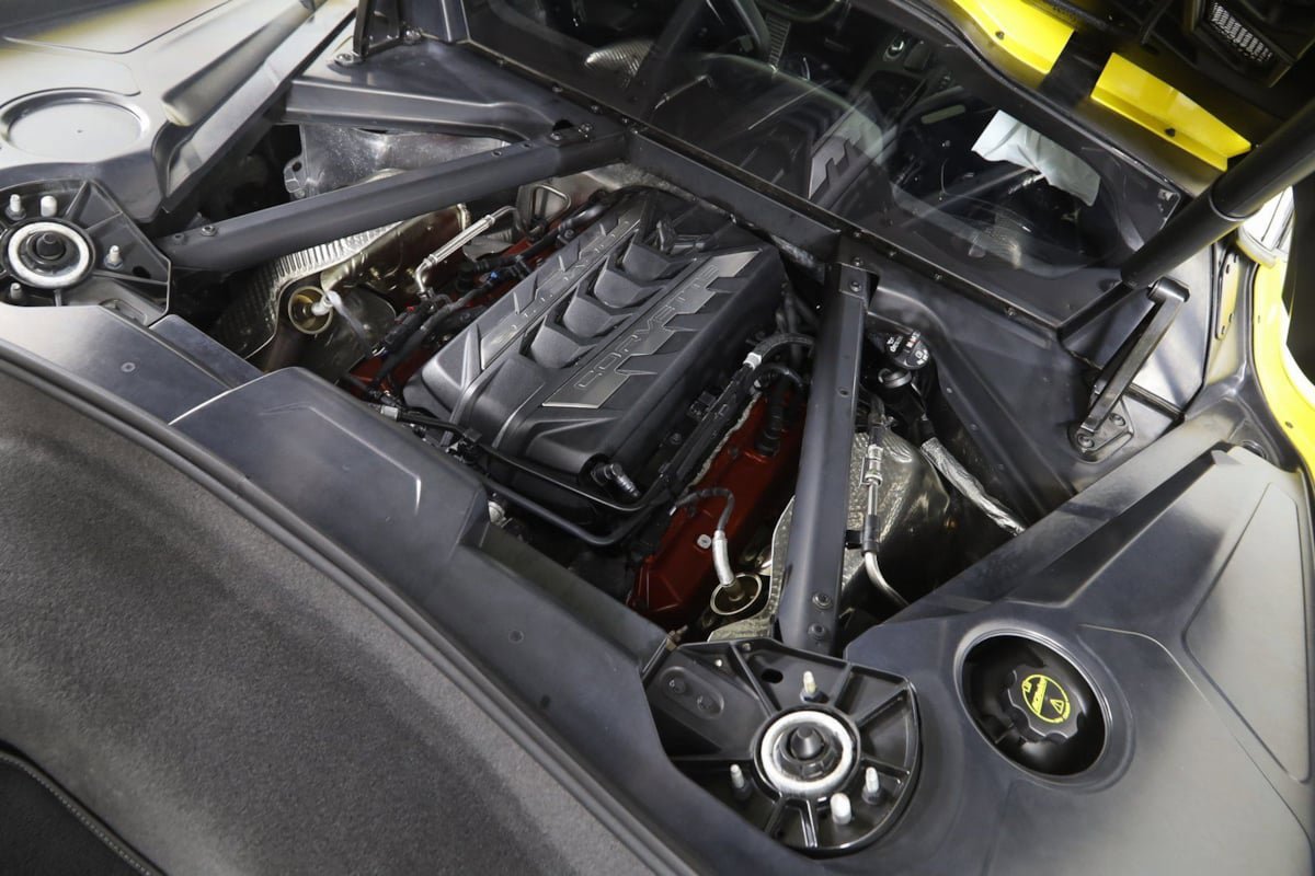 Used 2025 Chevrolet Corvette Stingray Premium Cpe w/ Stealth Interior Trim Package image 26