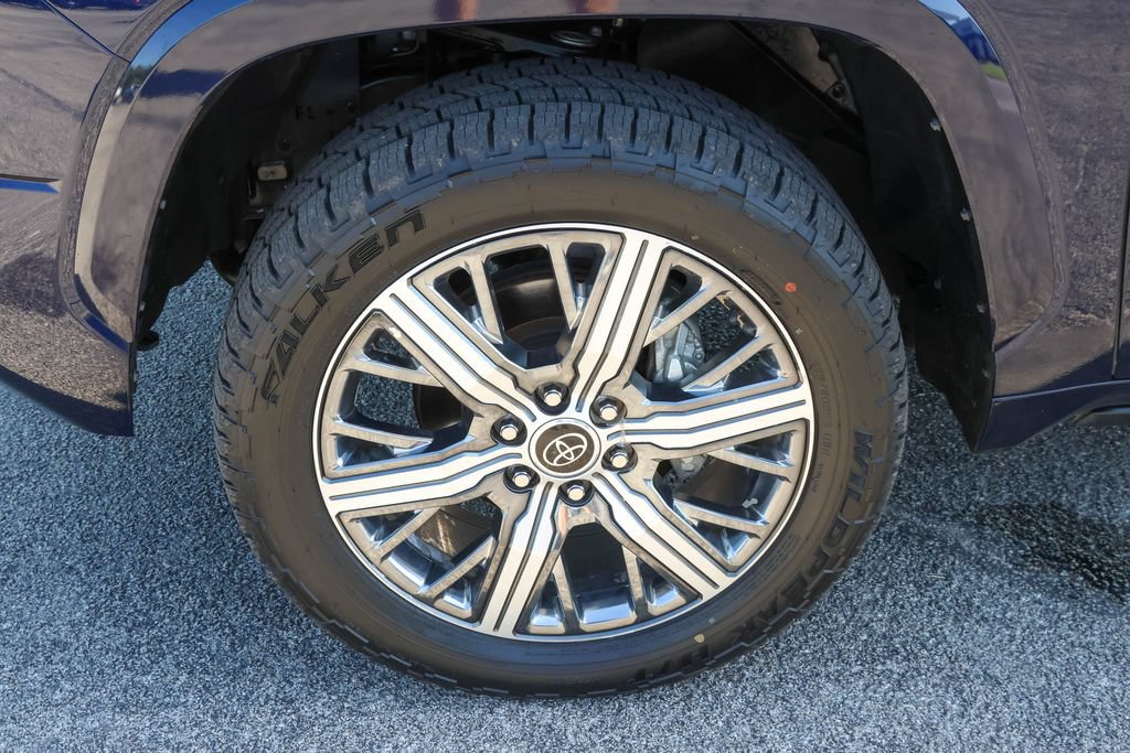 Used 2023 Toyota Tundra Capstone AWD/4WD image 7