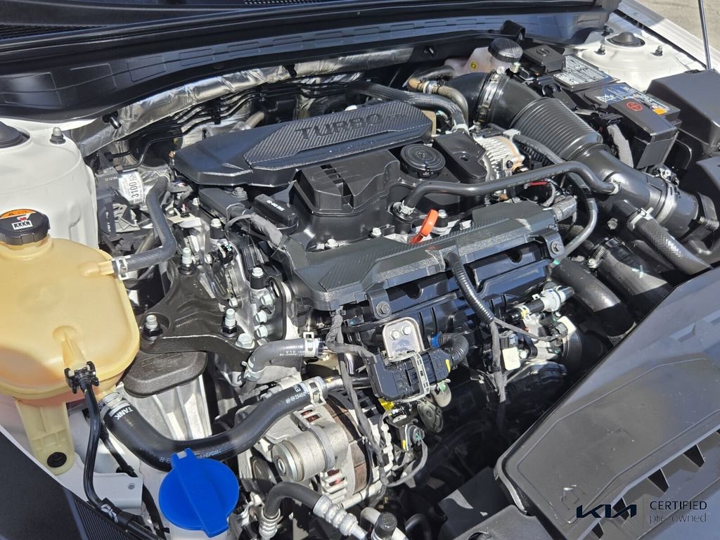 Certified 2022 Kia K5 GT-Line FWD image 15