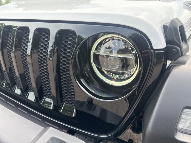 Used 2022 Jeep Wrangler Sport AWD/4WD image 9