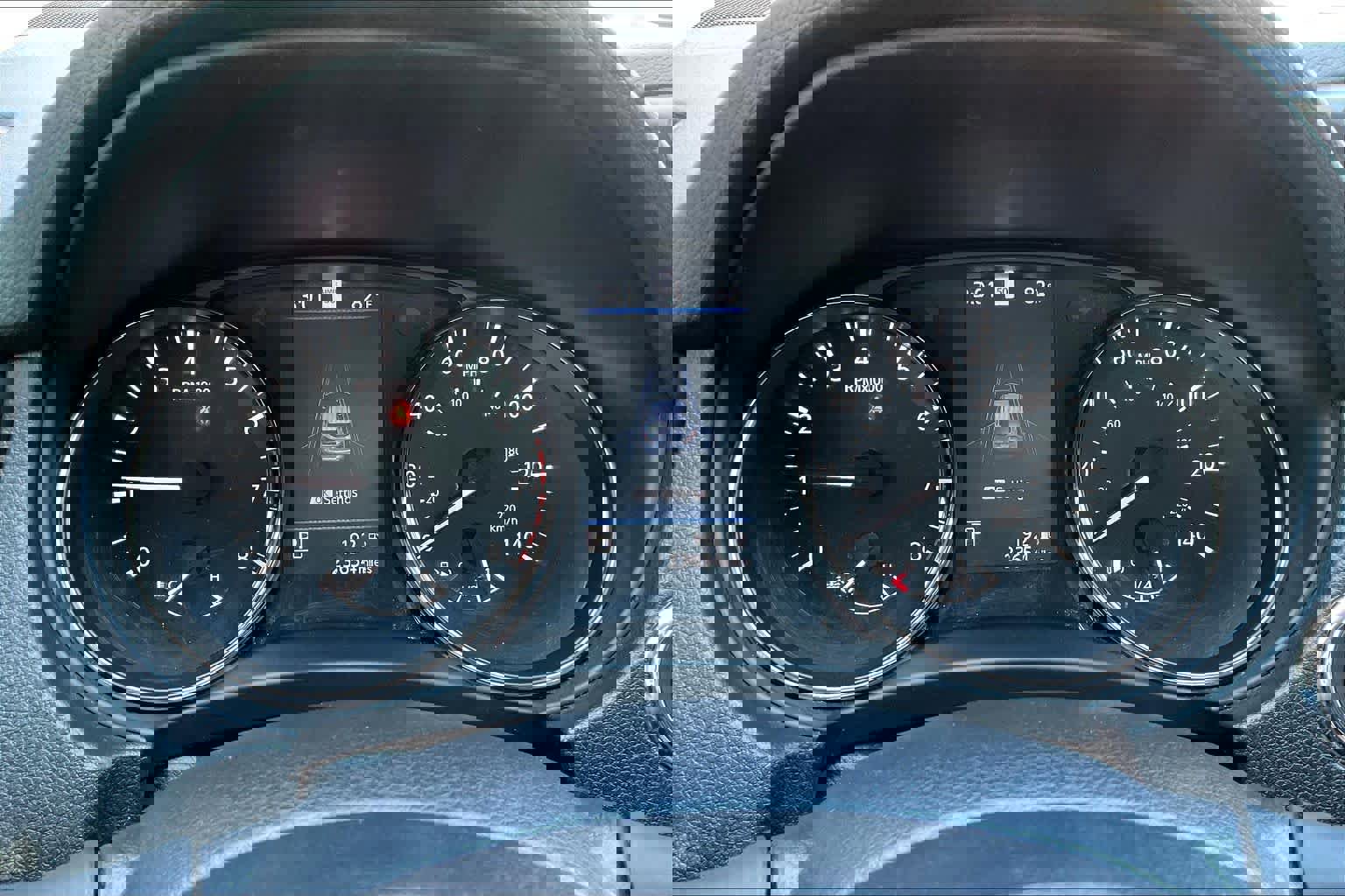 Used 2022 Nissan Rogue Sport SL image 24