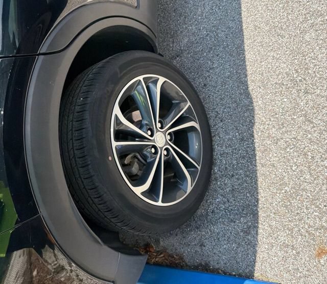 Used 2023 Buick Encore GX Select FWD image 10