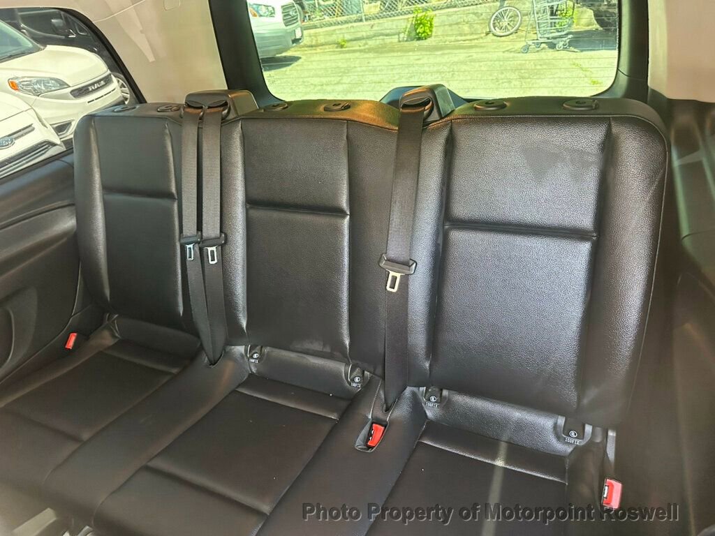 Used 2016 Mercedes-Benz Metris Passenger image 18