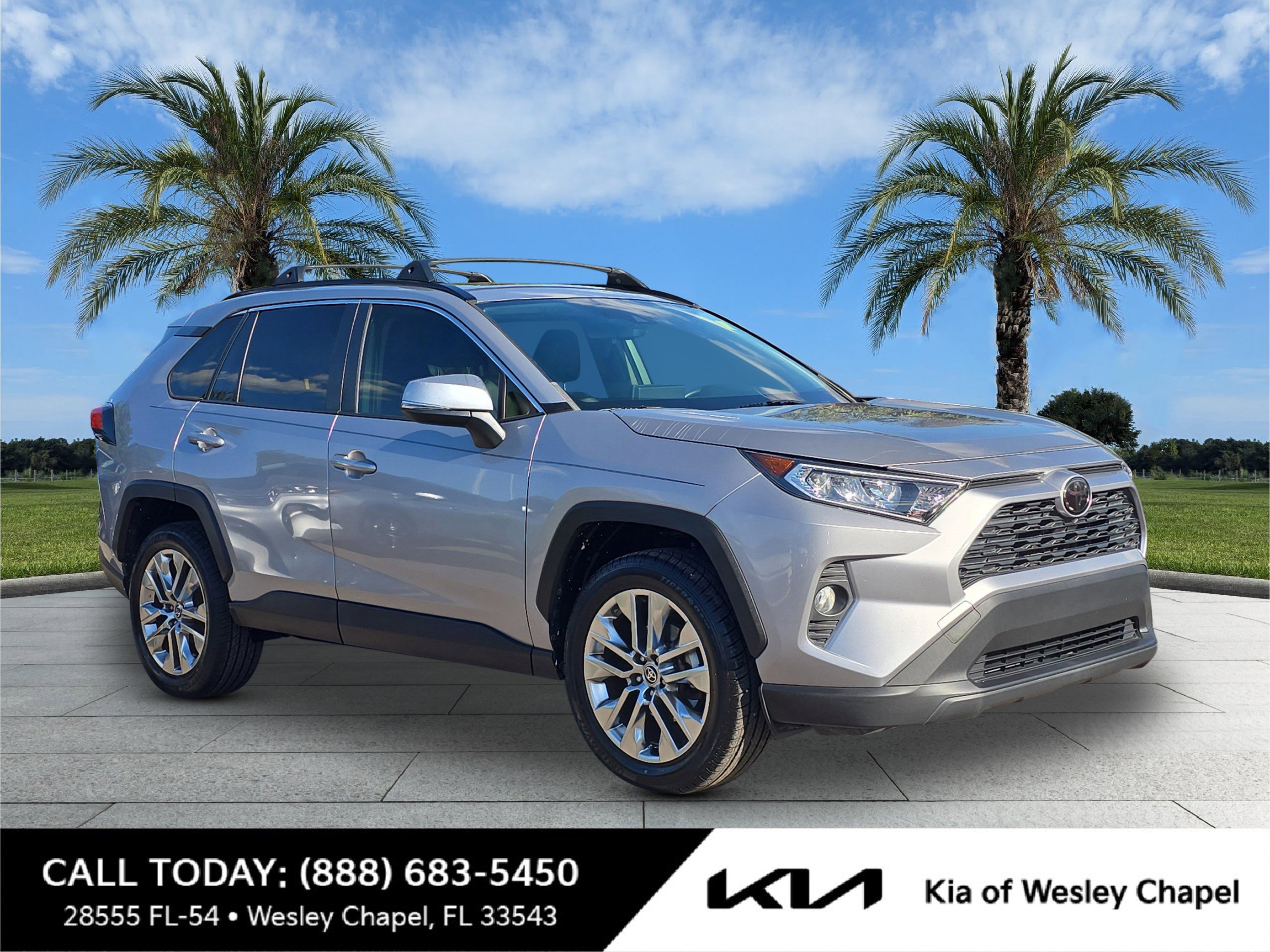 Used 2020 Toyota RAV4 XLE Premium video 1