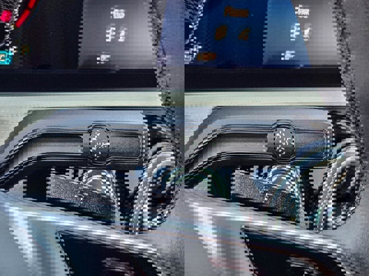 New 2025 Mercedes-Benz C 300 4MATIC Sedan image 27