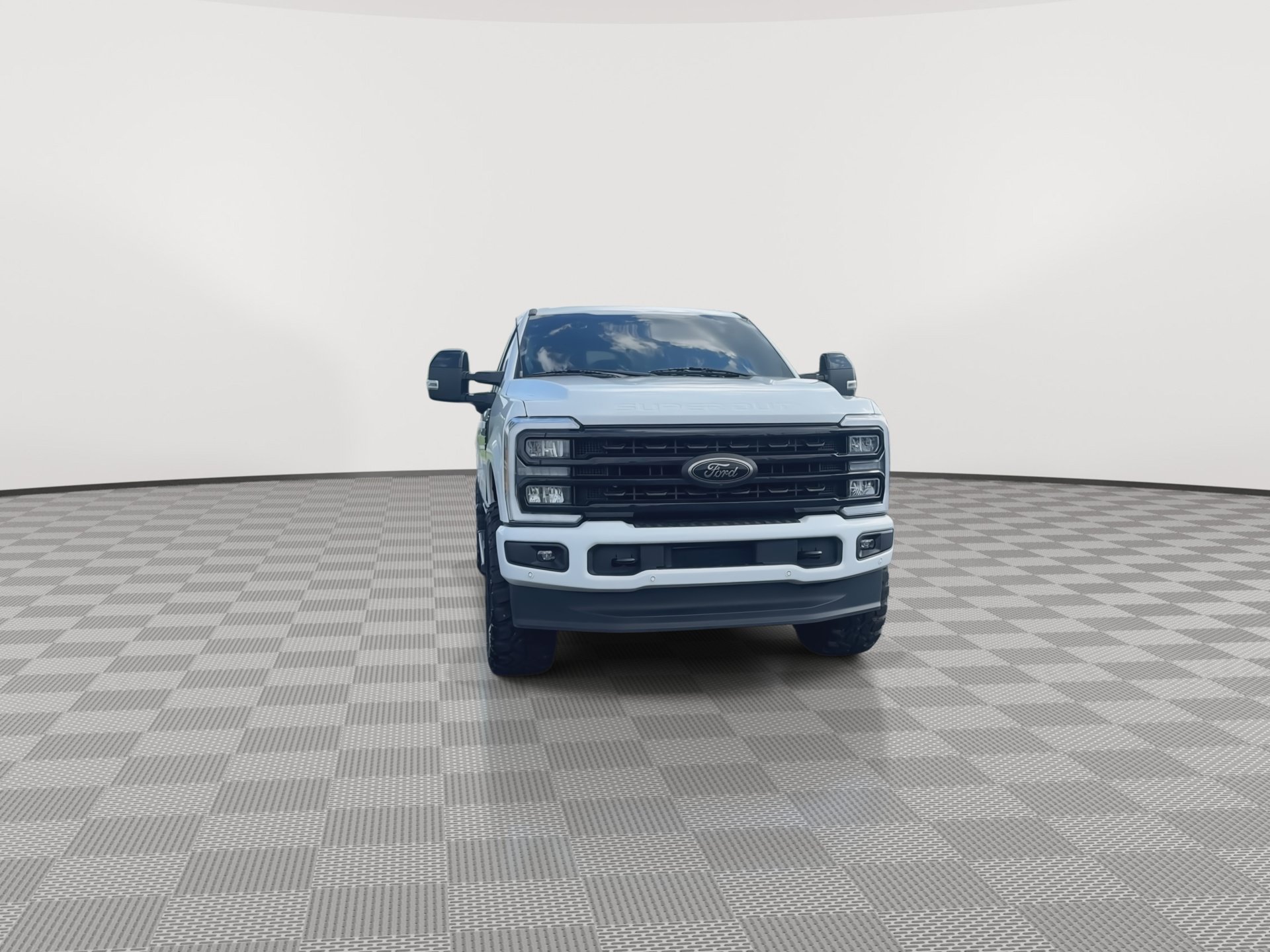 Used 2024 Ford F250 Lariat w/ Lariat Ultimate Package AWD/4WD image 3