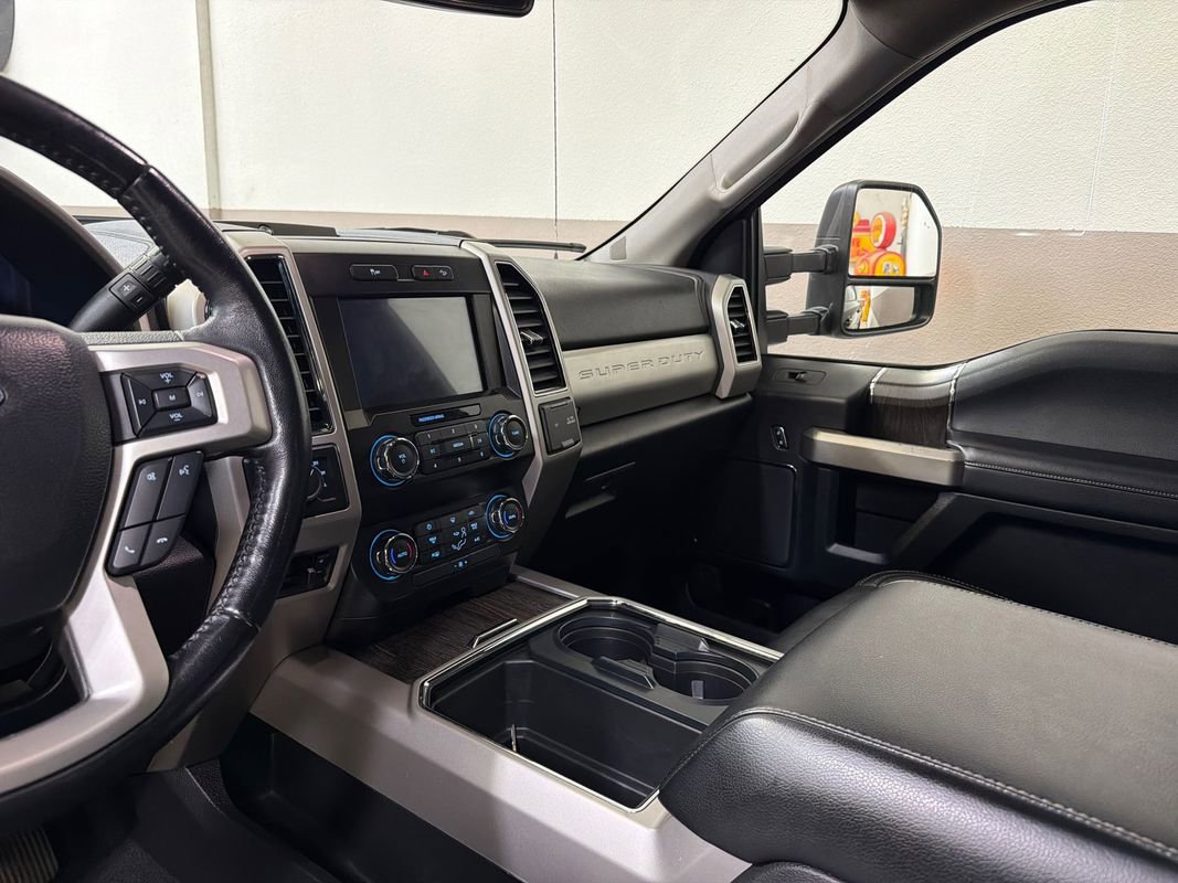 Used 2021 Ford F250 Lariat w/ FX4 Off-Road Package AWD/4WD image 14