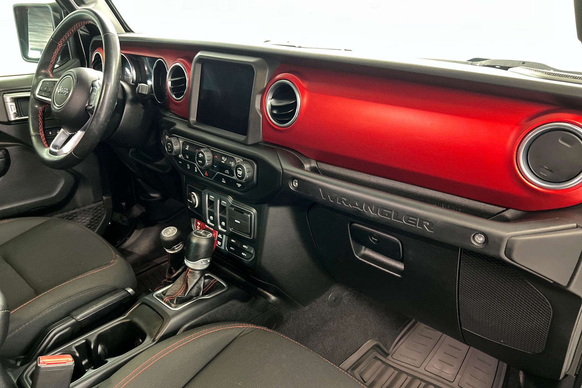 Used 2021 Jeep Wrangler Rubicon AWD/4WD image 20