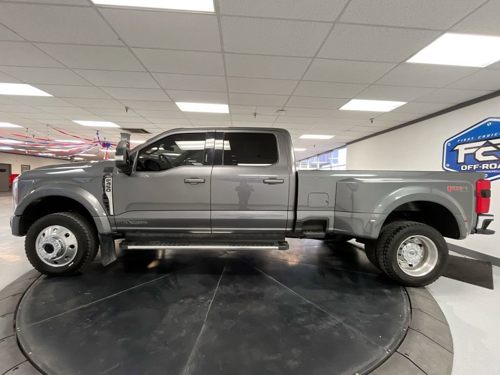 Used 2023 Ford F450 Lariat w/ FX4 Off-Road Package image 5