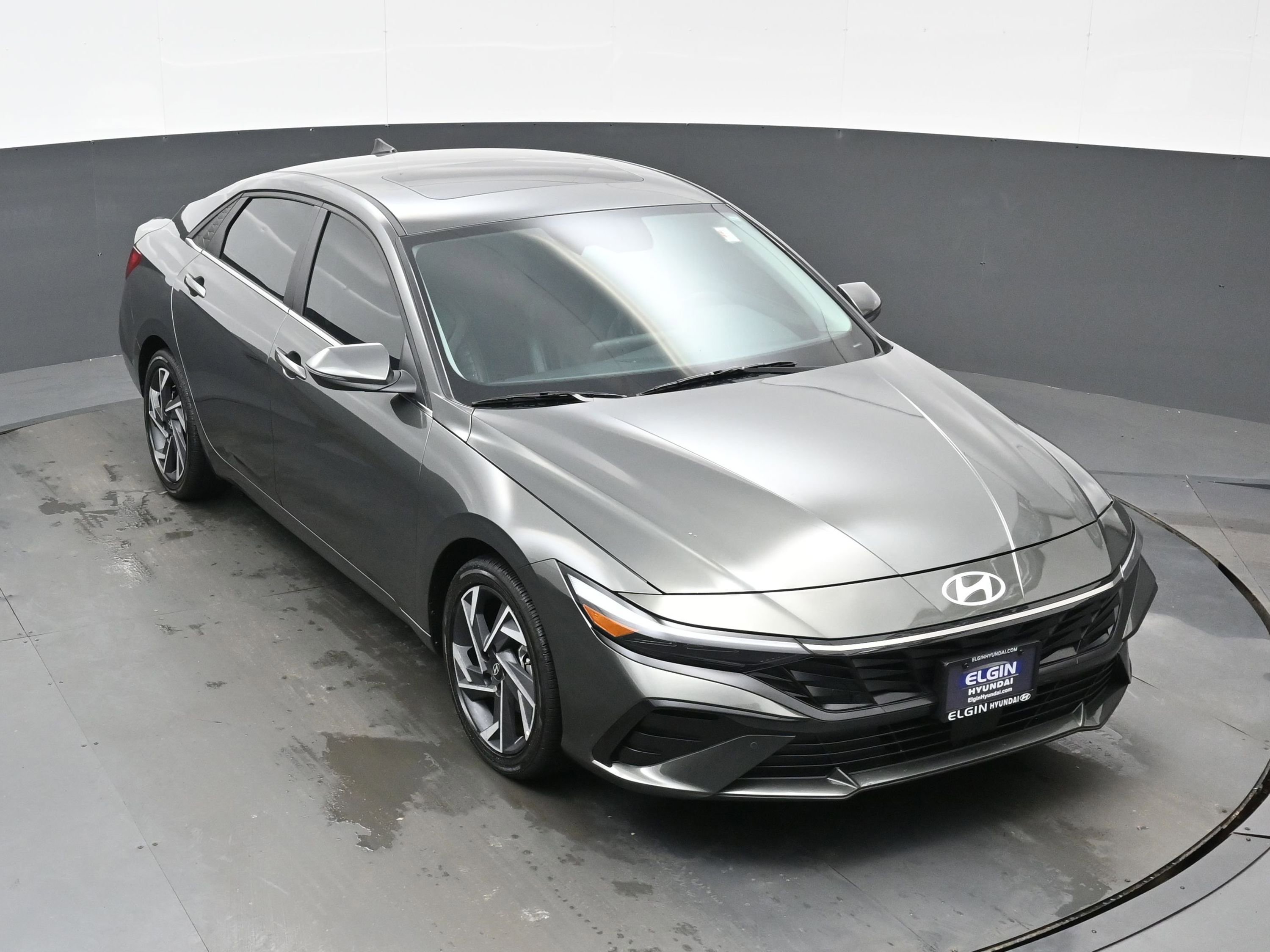 Certified 2024 Hyundai Elantra Limited image 40