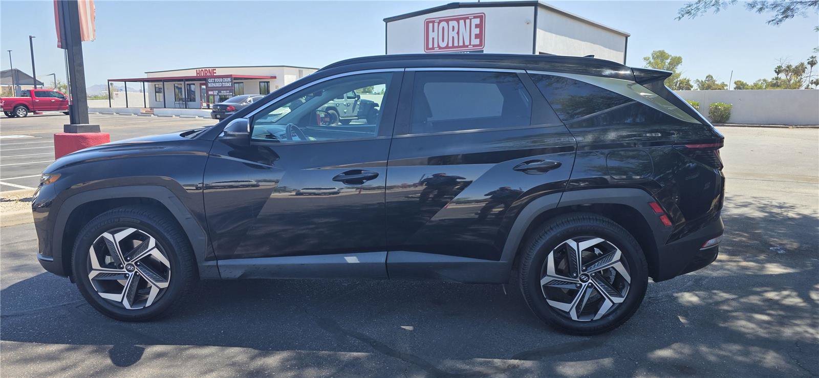 Used 2022 Hyundai Tucson SEL w/ Convenience + Premium Package AWD/4WD image 8