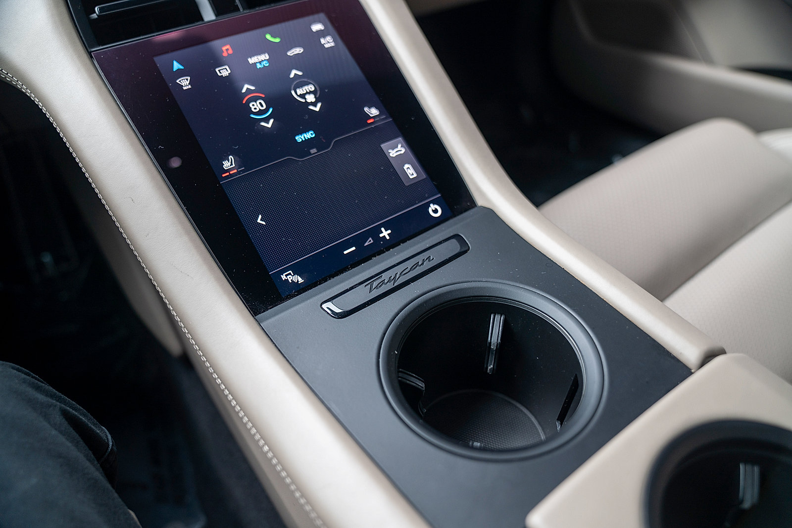 Certified 2023 Porsche Taycan GTS image 16