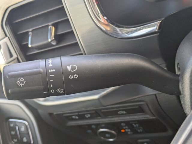 Used 2023 Ford F150 Lariat w/ Trailer Tow Package image 30