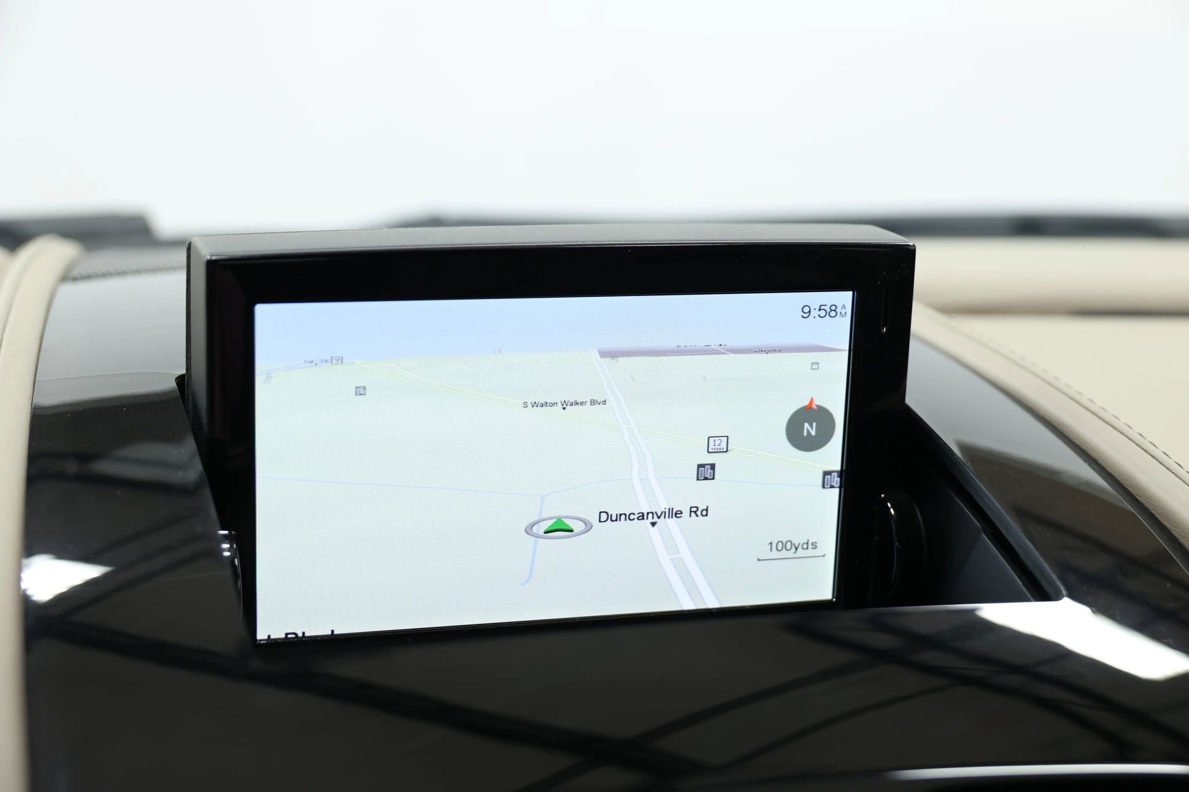 Used 2017 Aston Martin Rapide S image 25