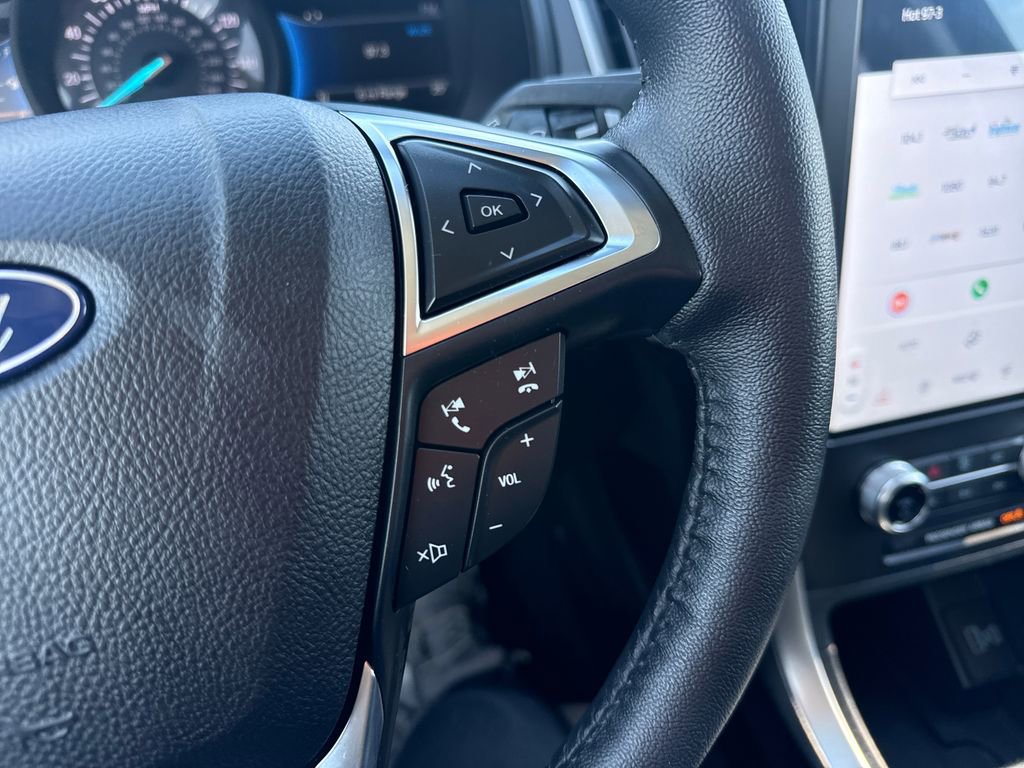 Used 2024 Ford Edge SEL w/ Convenience Package image 32