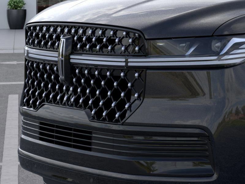 New 2026 Lincoln Navigator Black Label image 17