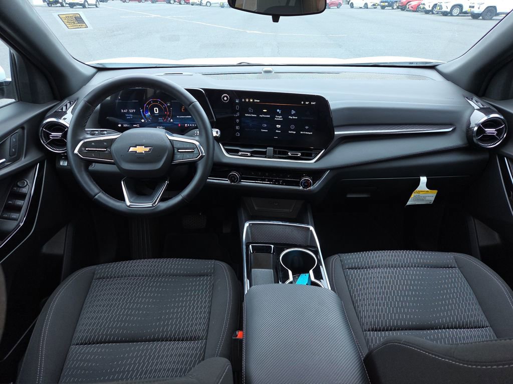 Used 2025 Chevrolet Equinox LT AWD/4WD image 11