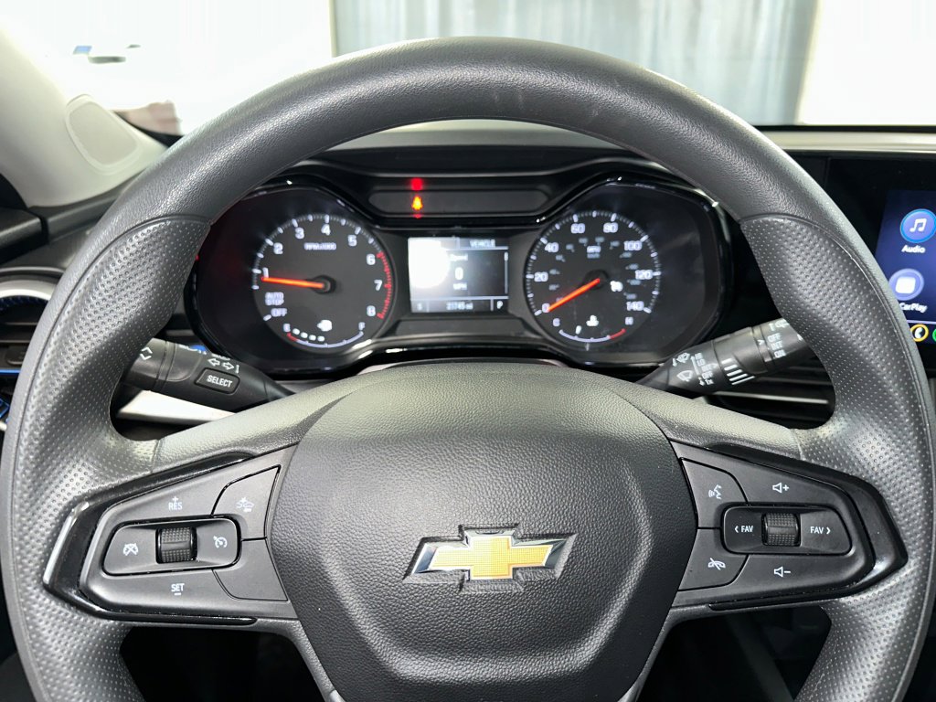 Certified 2024 Chevrolet Trax LS w/ Driver Confidence Package image 5