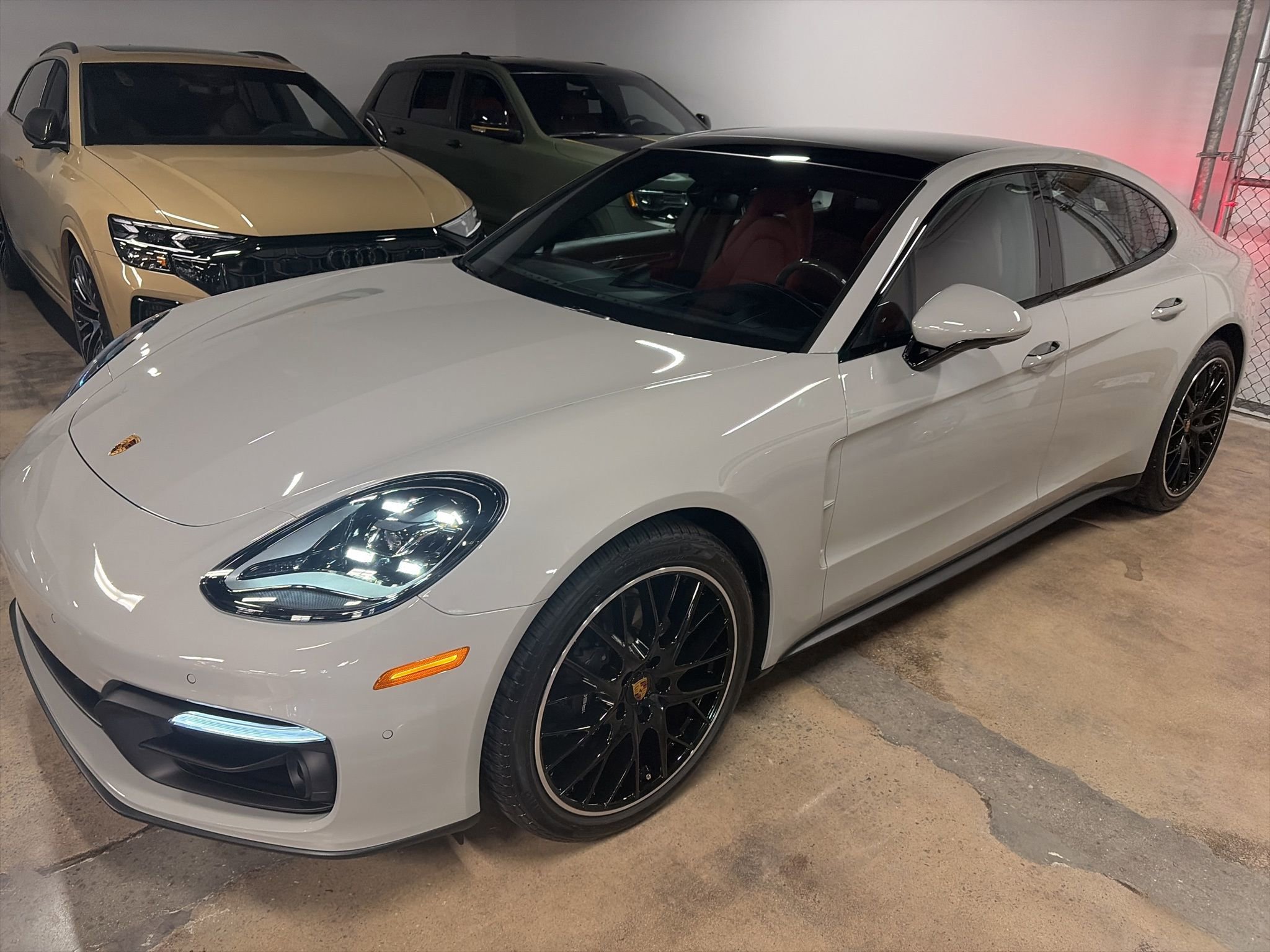 Used 2023 Porsche Panamera Platinum Edition image 3