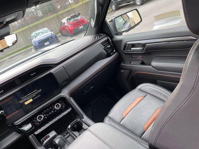 Used 2023 GMC Sierra 1500 AT4 w/ Technology Package image 22