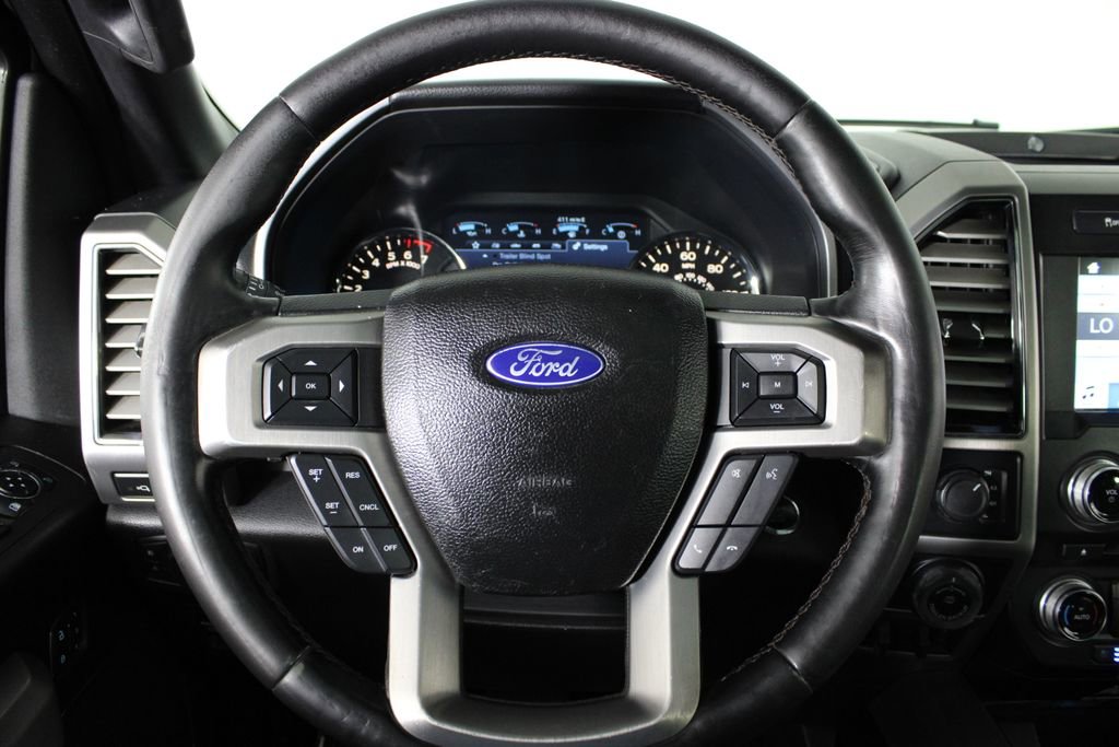 Used 2018 Ford F150 Platinum w/ Equipment Group 701A Luxury AWD/4WD image 11