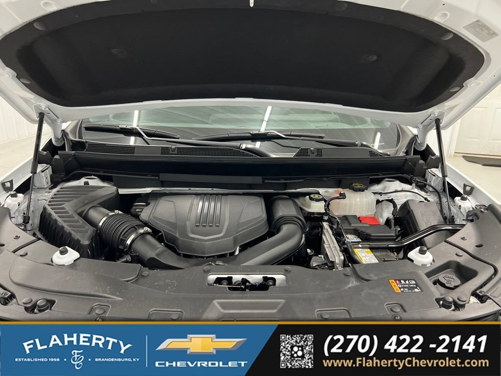 Used 2026 Chevrolet Traverse LT w/ Driver Confidence Package FWD image 16