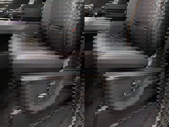 New 2025 Ford F150 Lariat w/ Equipment Group 502A High image 18