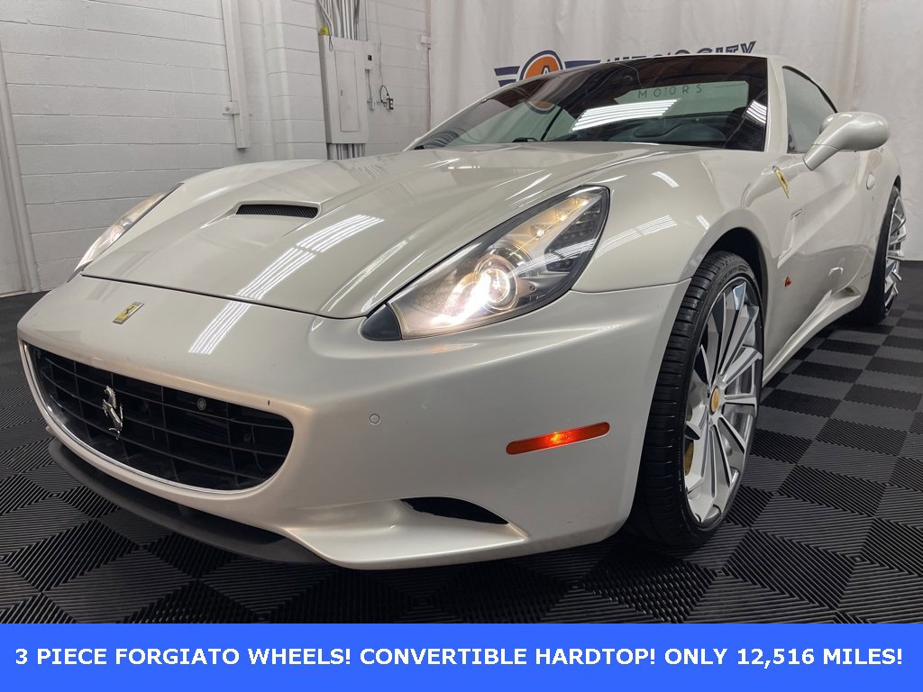 Used 2012 Ferrari California image 1