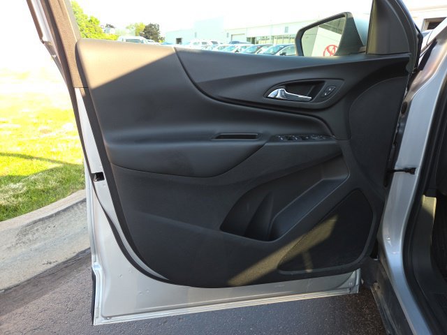 Used 2020 Chevrolet Equinox LT FWD image 10