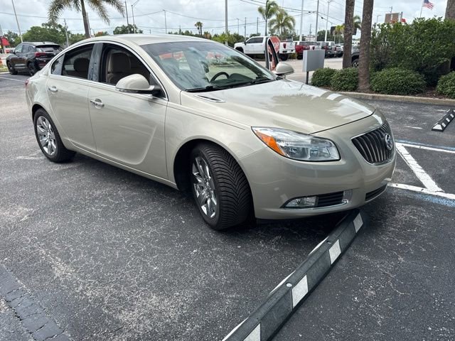 Used 2013 Buick Regal Premium FWD image 4