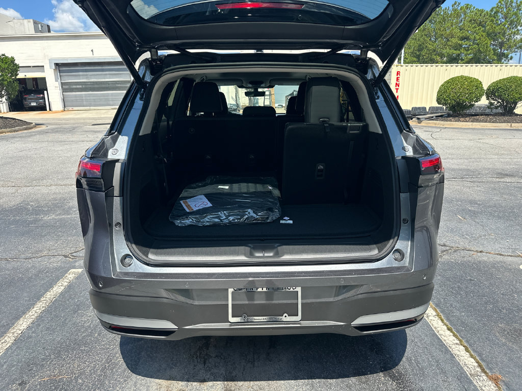 New 2027 INFINITI QX60 Luxe w/ Cargo Package FWD image 15