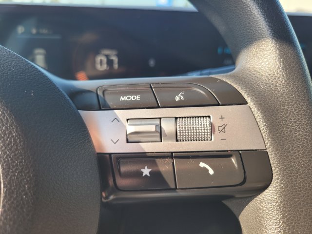 Used 2025 Hyundai Tucson SEL FWD image 27