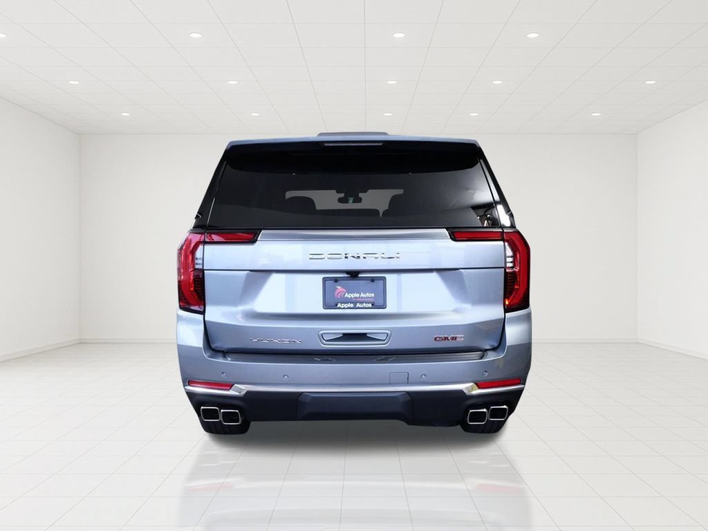 Used 2025 GMC Yukon Denali w/ Sun & Power Step Package AWD/4WD image 5