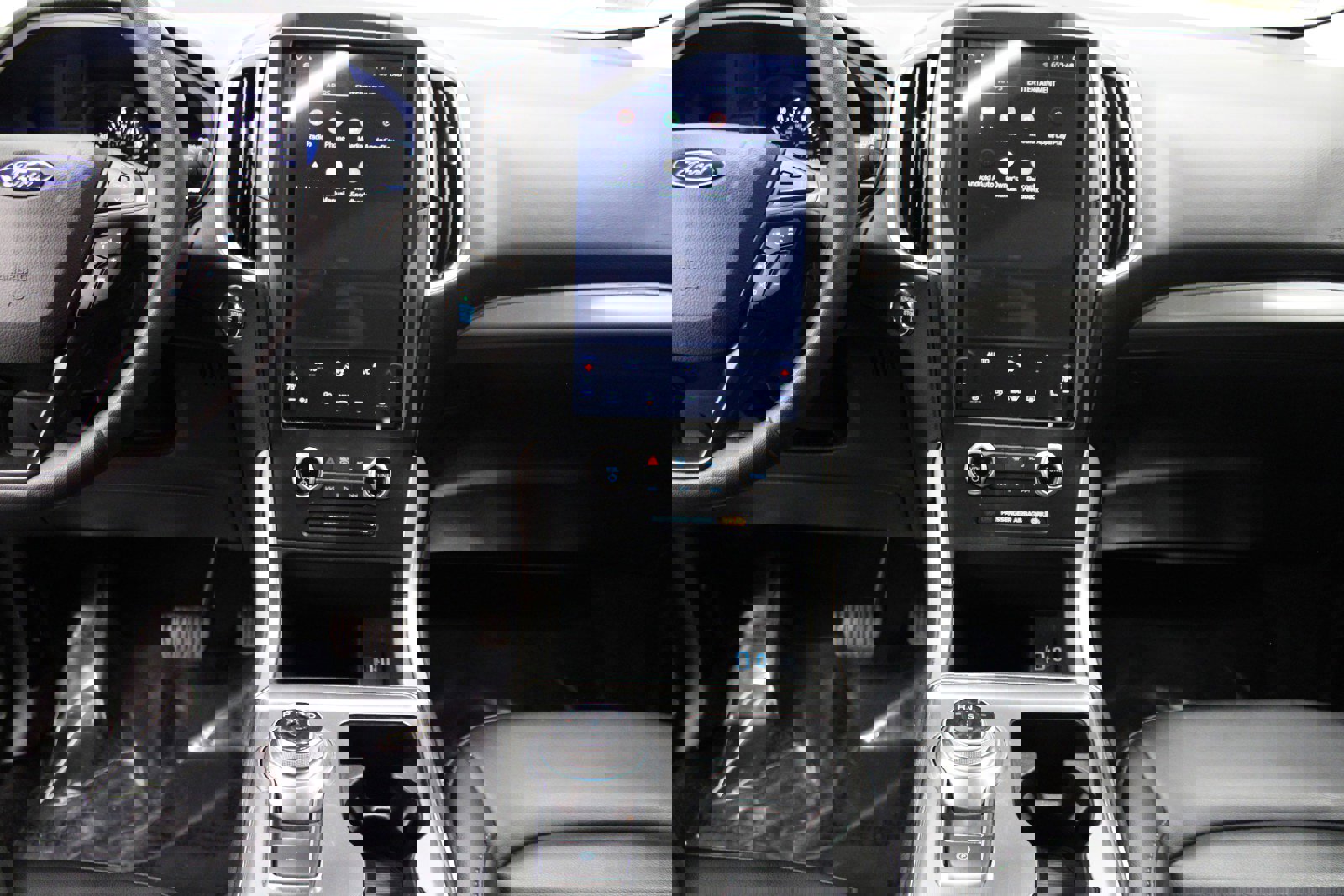 Used 2022 Ford Edge SEL w/ Convenience Package image 27