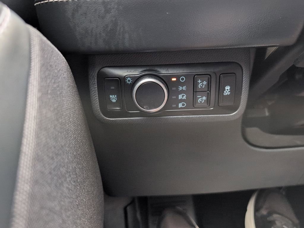 Used 2024 Ford Mustang Mach-E Select image 25