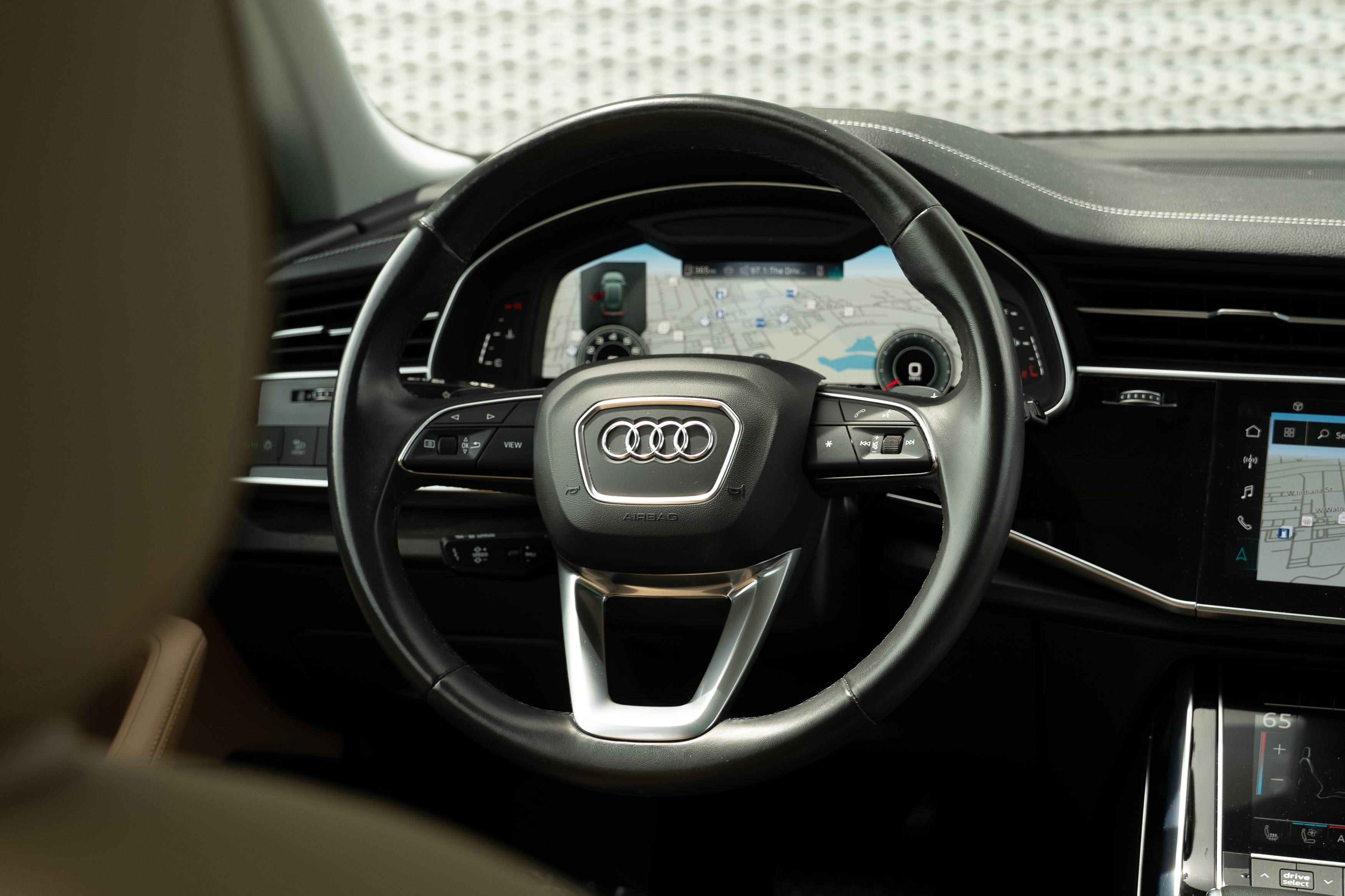 Certified 2023 Audi Q8 Premium Plus AWD/4WD image 9