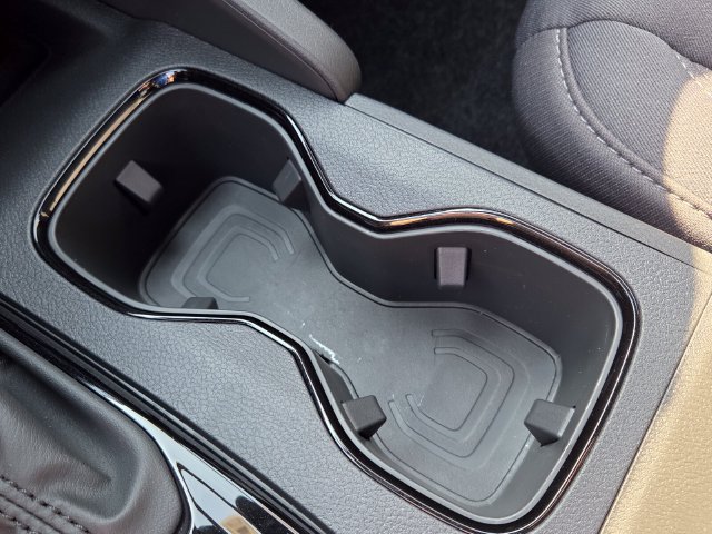 New 2027 Nissan Frontier SV w/ SV Convenience Package RWD image 23