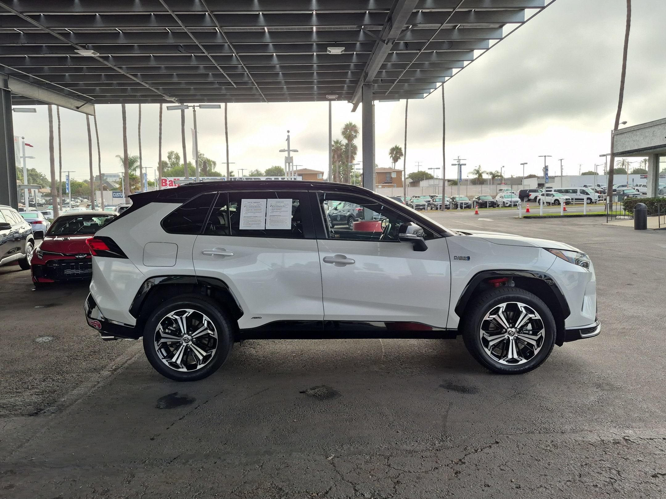 Certified 2023 Toyota RAV4 XSE w/ Weather Package AWD/4WD image 5