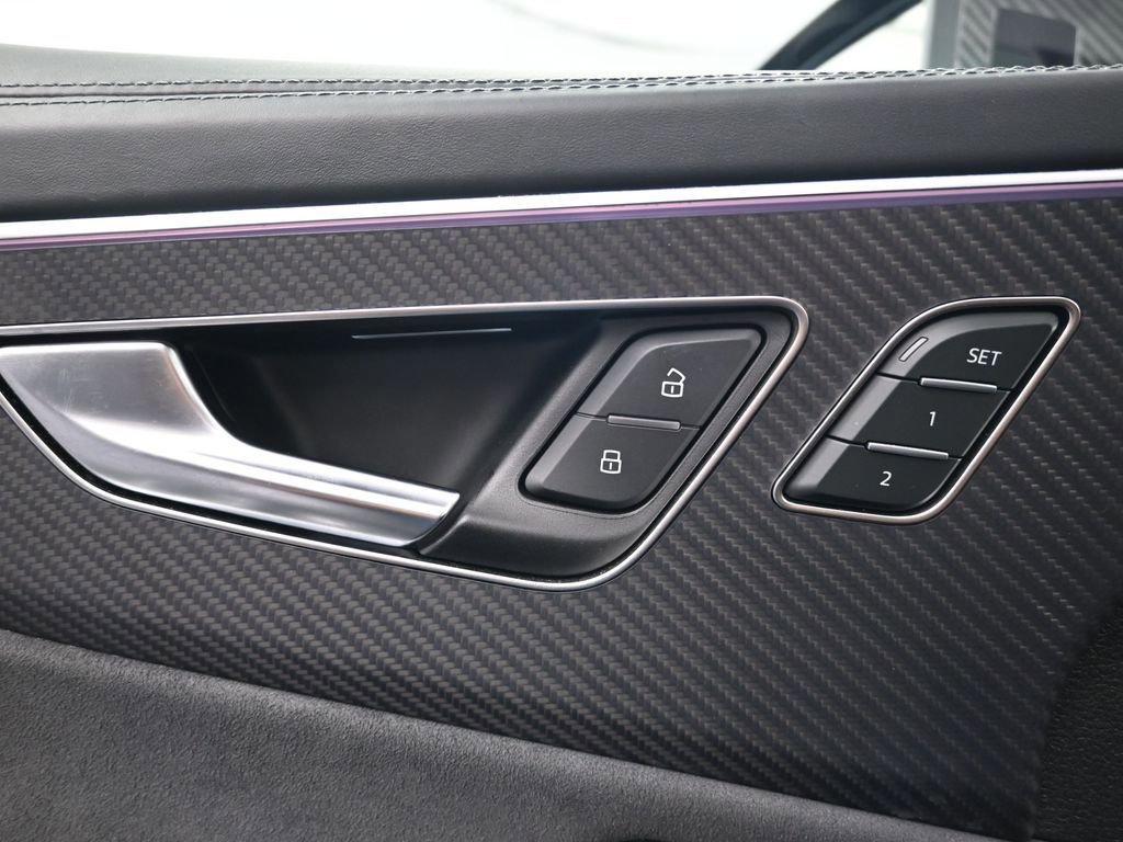 Used 2023 Audi RS Q8 AWD/4WD image 17