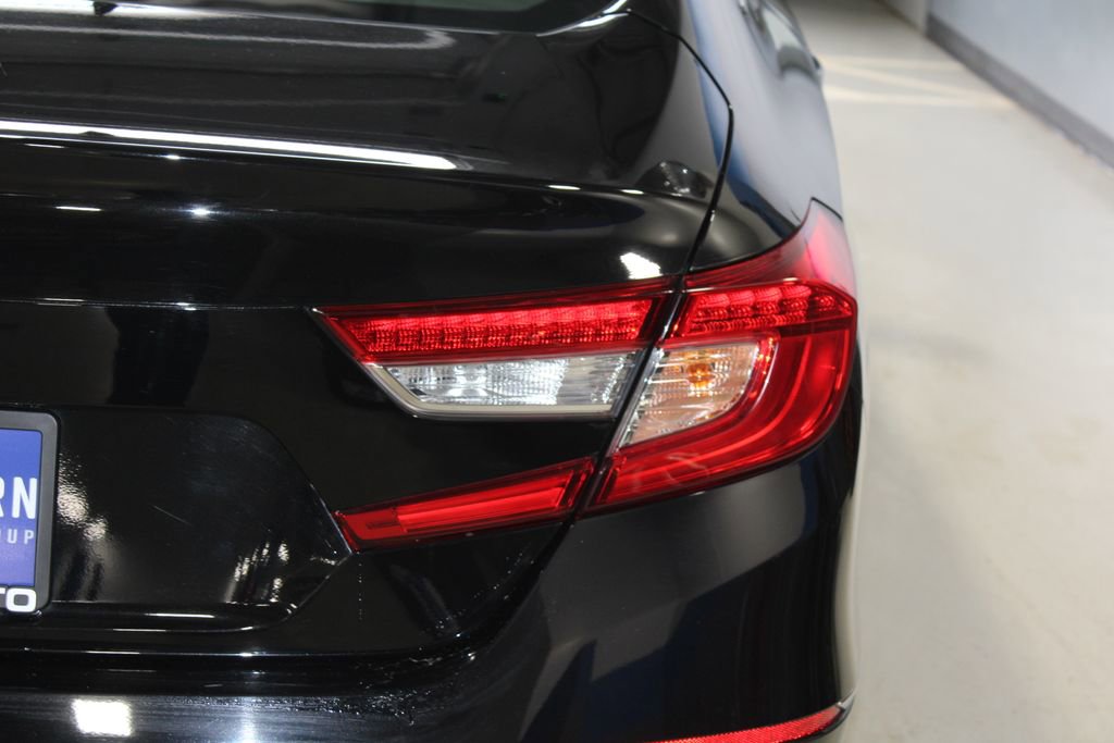 Used 2020 Honda Accord EX image 44